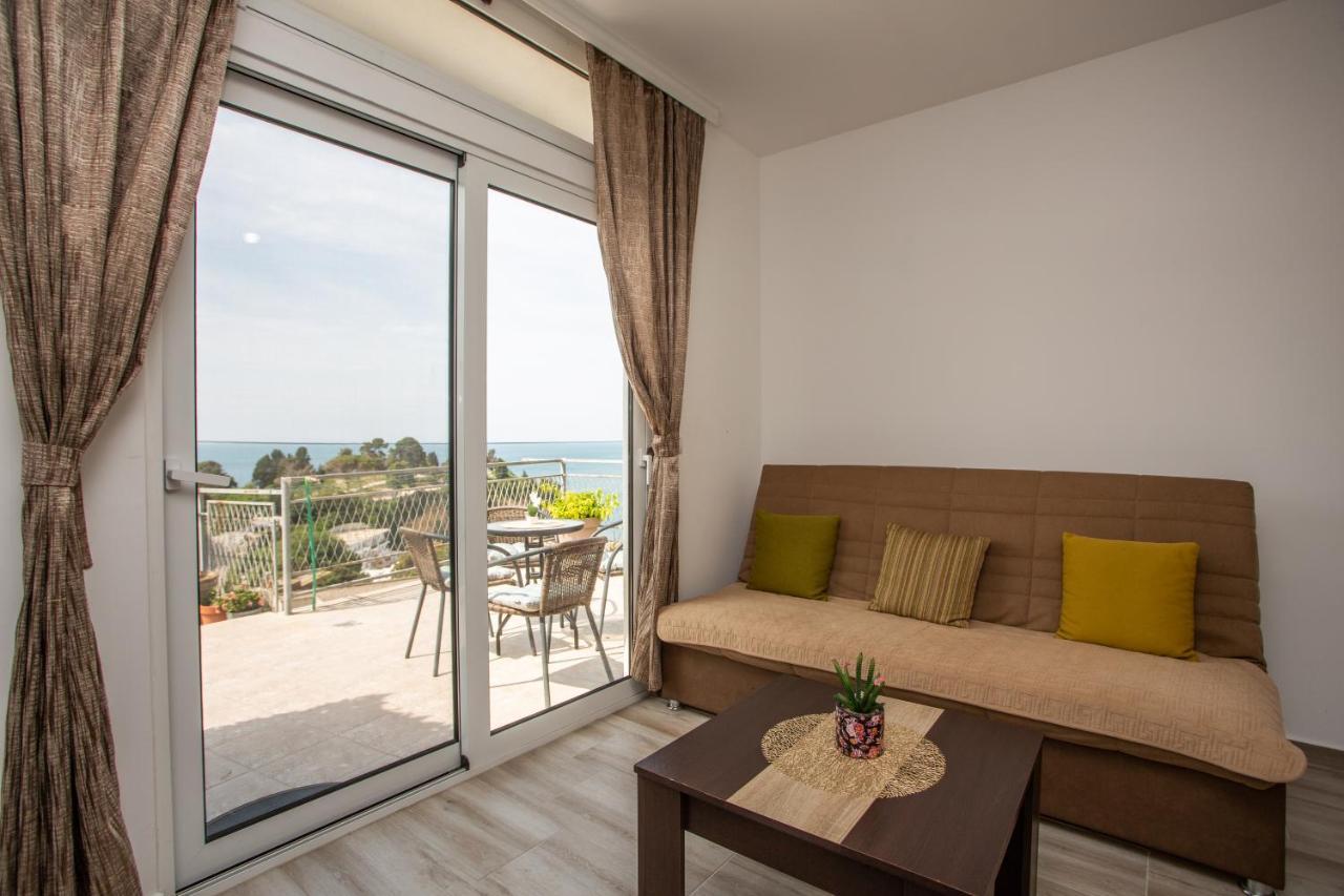 Apartments Jelena Улцин Екстериор снимка