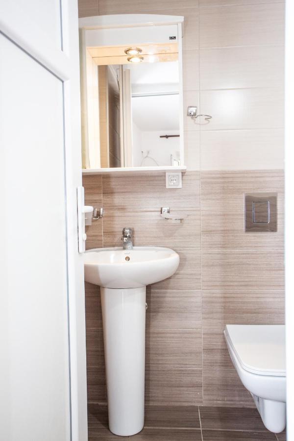 Apartments Jelena Улцин Екстериор снимка