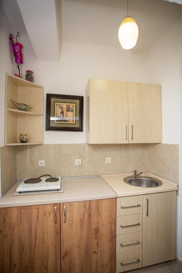 Apartments Jelena Улцин Екстериор снимка