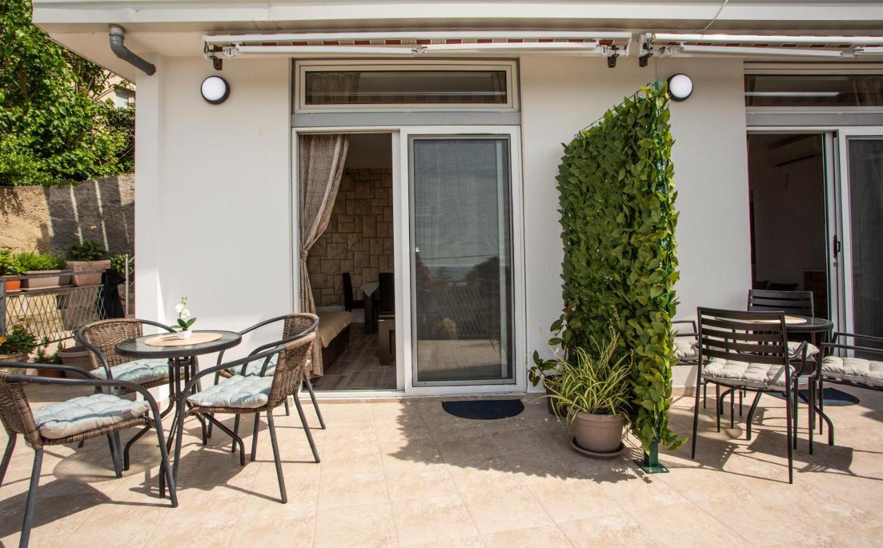 Apartments Jelena Улцин Екстериор снимка
